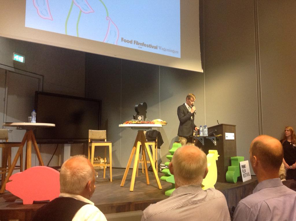 WUR's tweet photo. "To own or not to own" The summarizing words of today's dialogue by @poetry_pusher @FoodFilmfestiv #FFSeeds http://t.co/umEOxbZscE