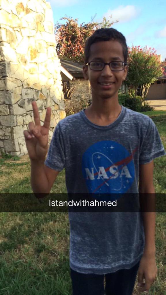 SajTheOne's tweet photo. Keep learning, keep growing, and change the world! #IStandWithAhmed http://t.co/xemaPWG2Ub