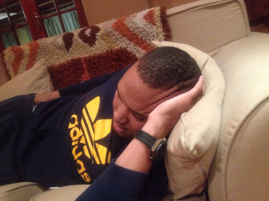 RizaanHenry's tweet photo. Had a easy chilled night with my brother from another @dalebw #niggerforlife http://t.co/Ck9p8GVji2