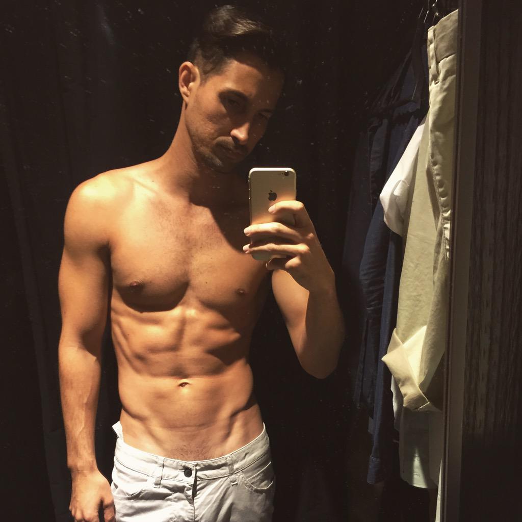 hOYTfULLER's tweet photo. New Instagram is up! @hoytfuller would love a follow from you. @FordModels @FaceOffSyfy http://t.co/5LsXLqKXsM