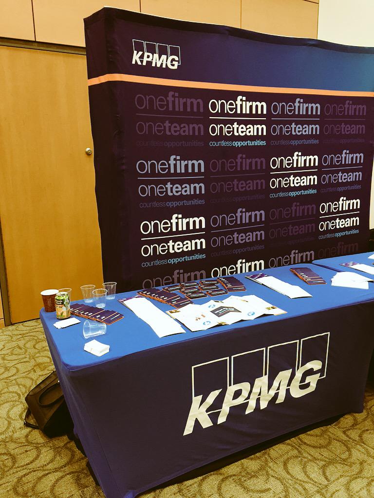 JennMarcus_KPMG's tweet photo. @KPMGCampusCDN booth @McMasterU! Come check us out! #KPMGOneTeam http://t.co/OLOQY87lWp