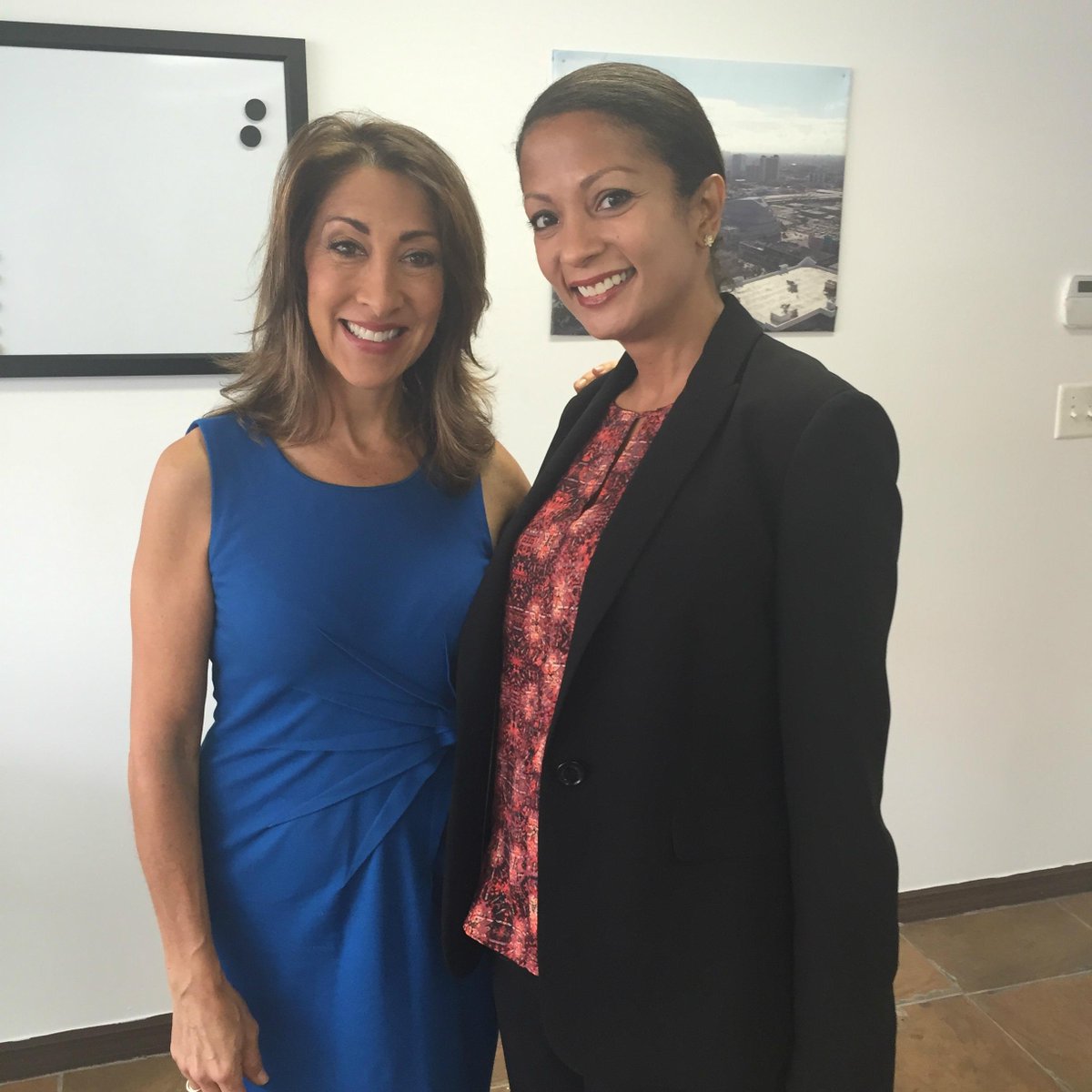 DiscoverSWAYPR's tweet photo. SWAY VP Tasha Cunningham &amp; @GlennaOn10 talk FDOT I-395 Reconstruction Project! @WPLGLocal10 #TheSwayWay http://t.co/LvYDECQtNx
