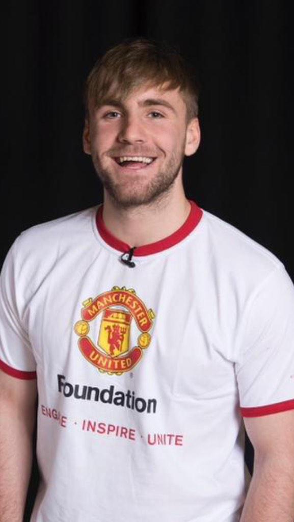 Suhaymaaah's tweet photo. β₯ @LukeShaw23 #GWSShaw http://t.co/M0hf4gXT59