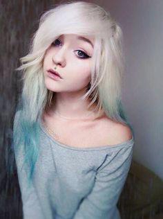 Hey guys! I'm Ella..rt please?!