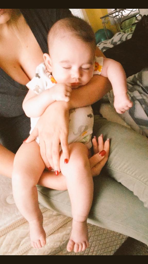 lianasocarras's tweet photo. Best lookin baby I know💕😍 #CarsonRay @caassiewilliams http://t.co/n7h829y9Vu