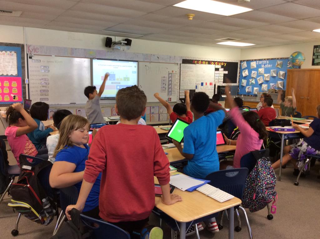 msaverell's tweet photo. By the looks of it, our first Kahoot! quiz was definitely a success! @ssiglerLPS #lasposascamarillo #pvshares http://t.co/EW0eflppnI