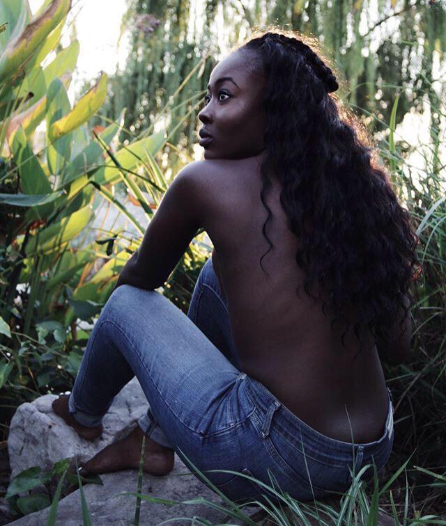 meIanoid's tweet photo. Kenyan 🇰🇪 @cocaines_finest http://t.co/c0Rv4fvEY7