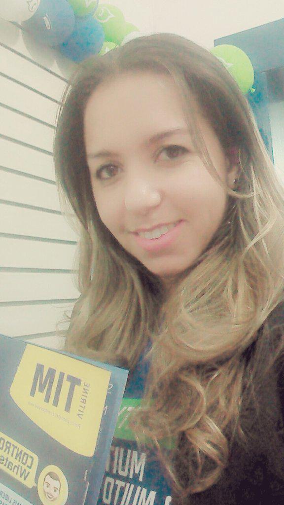 caroludl28's tweet photo. @10Afrodrigues @DPillmannTIM @alcidesjrtim @Power_Dealer @Vsenatim @timatibaia +3controles #CONECTADEALER http://t.co/dUABnrPScr