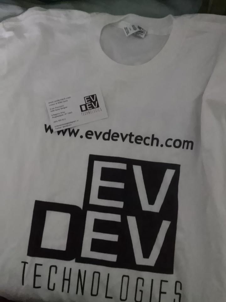 evdevtch's tweet image. Business cards and merch in today its getting official #indiegame #indiedev