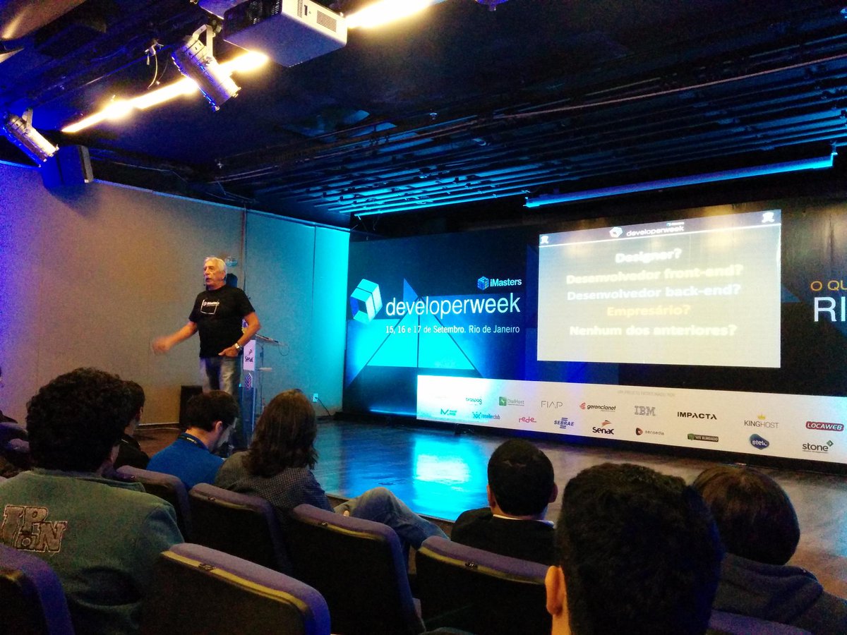 _rmourao's tweet photo. Grande mestre @maujor palestrando na @iMasters #devweekrio http://t.co/9Z1oNkSEh9
