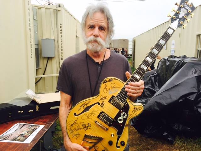 HeadCountOrg's tweet photo. Our pics from @locknfestival of @BobWeir, @DAngelicoNY guitars, #ParticipationRow and more!

https://t.co/803LamA9pt http://t.co/oNttk4Mu82