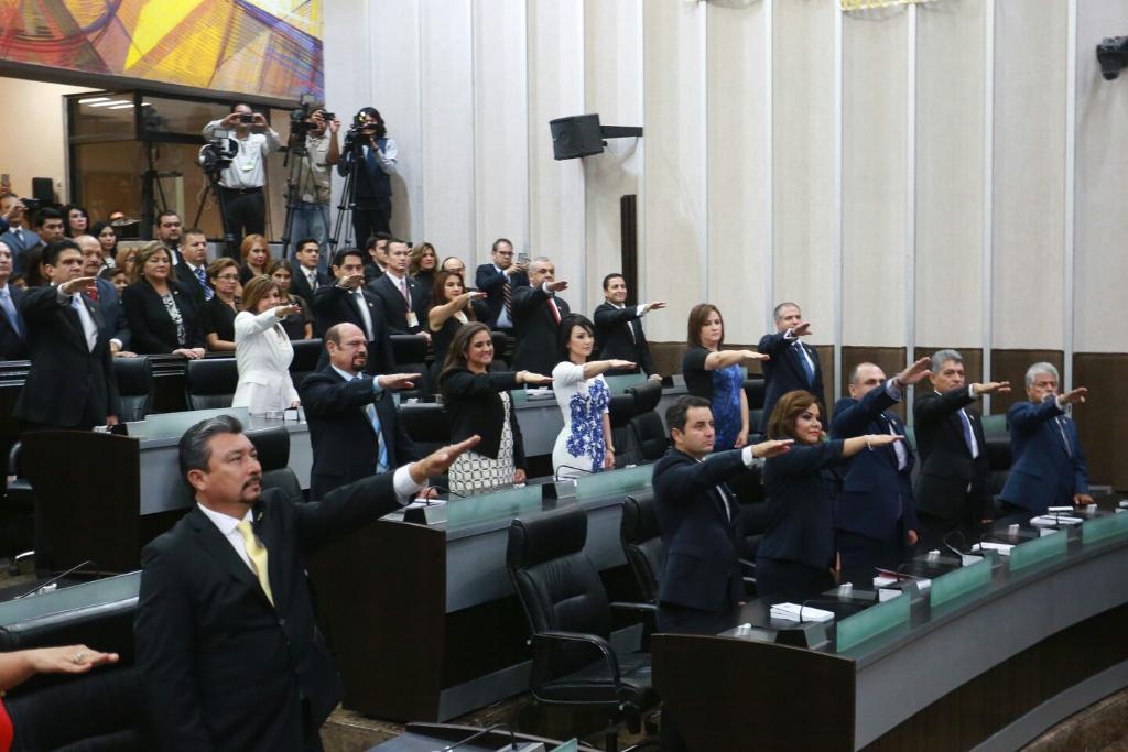 Felicidades al nuevo GPPAN en el Congreso del Estado, sé que harán un excelente papel por Sonora y su gente.