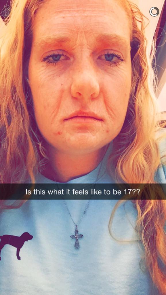 KatieKtstar's tweet photo. HAPPY BIRTHDAY KELS! Love us so much, from your snaps to ur jokes 😂 hope u have a great day #smith4life @KelseyS1016 http://t.co/1oaF6pHQpz