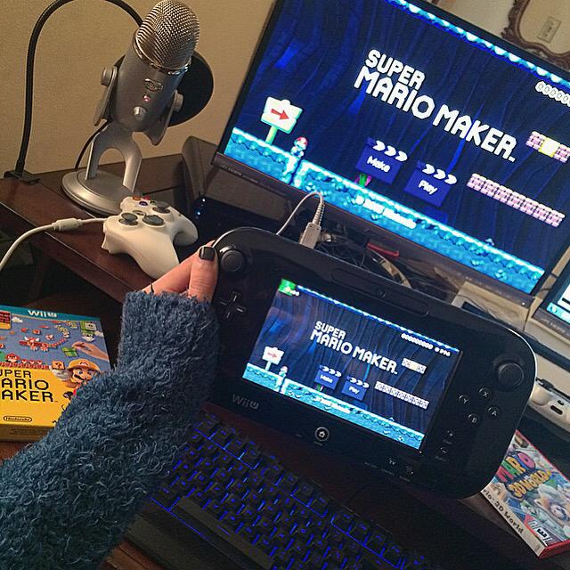 Watch RAE's leaked NSFW photo on TwXstars