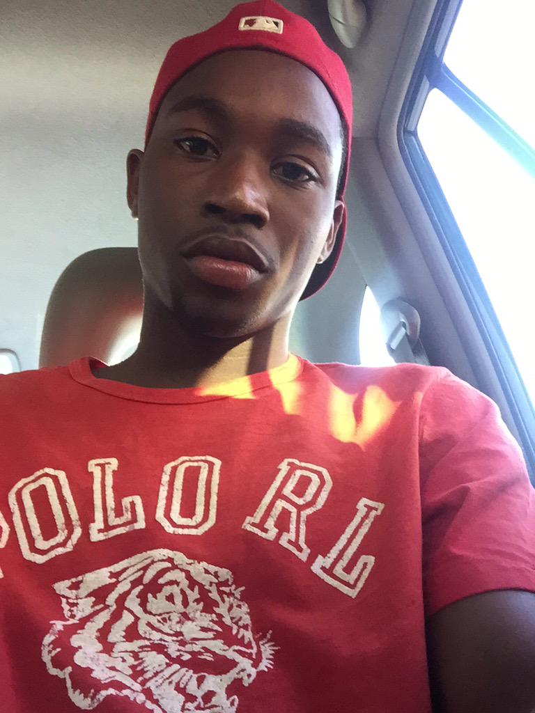 ShootaScoota's tweet photo. B🔥RED 👹SL http://t.co/3d5LmxucPT