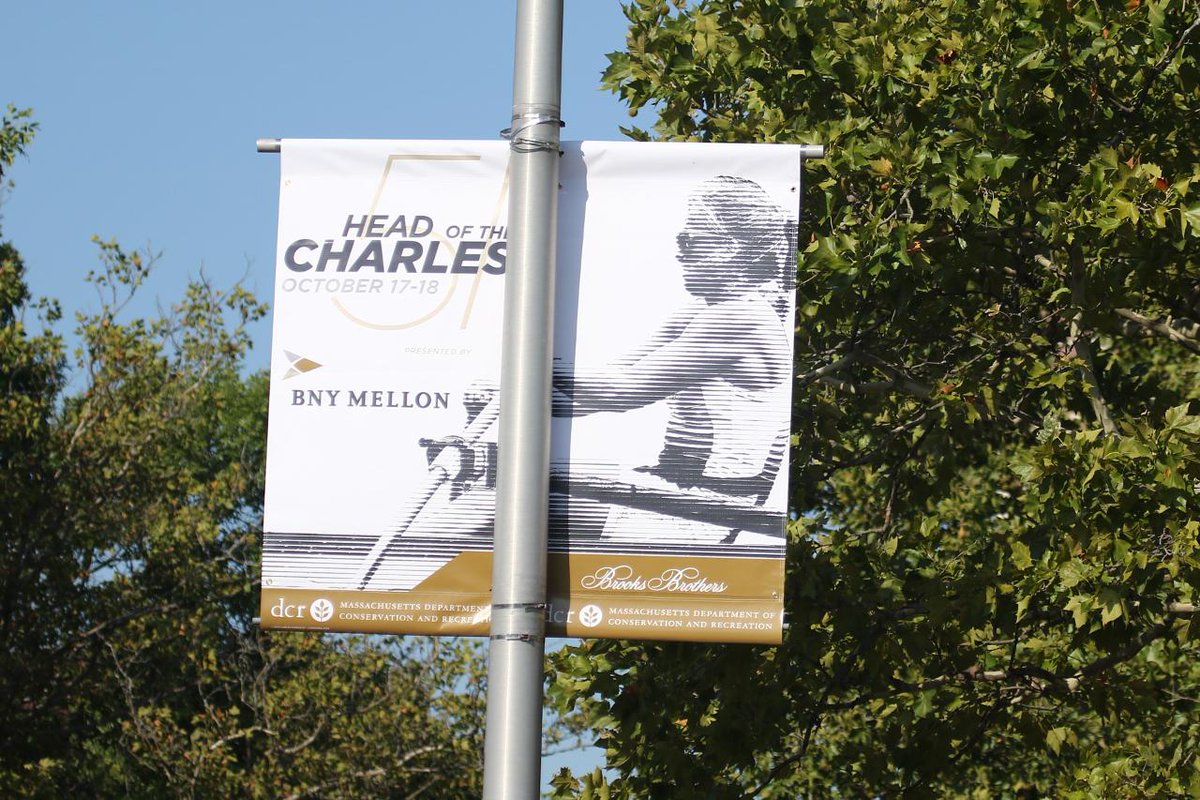 HOCR's tweet photo. It's #HOCR51 banner day! The pole banners are up! http://t.co/iTVxbXO7l9