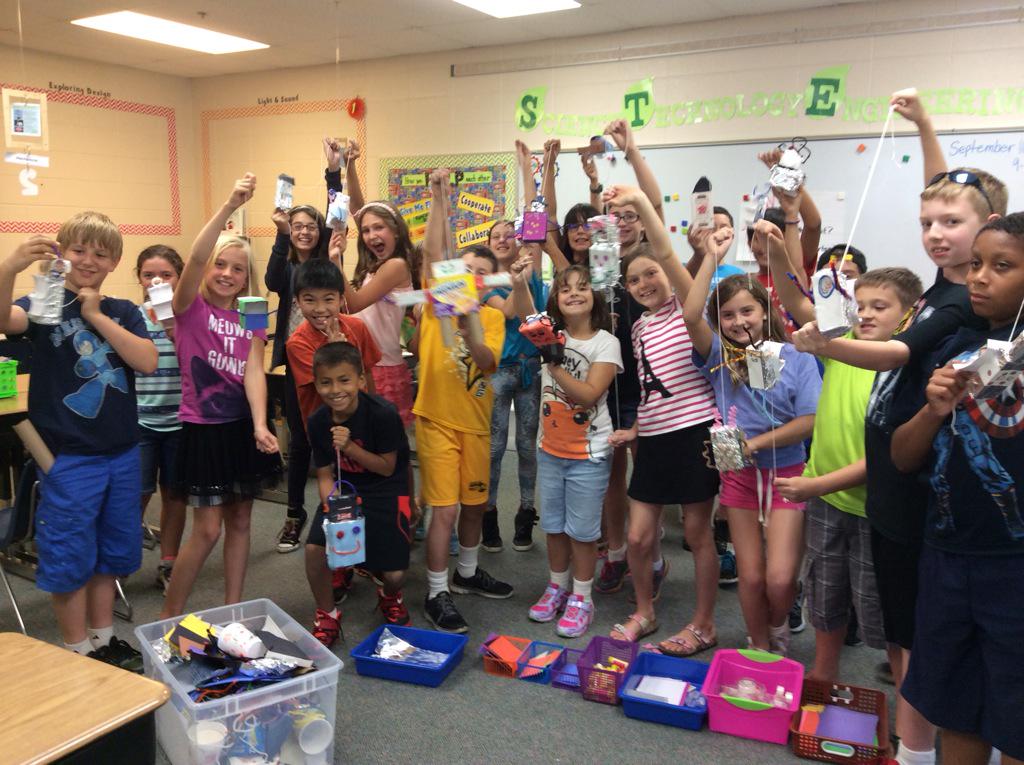 MrsKstemtweets's tweet photo. STEM After School @WoodsCreekD47
Making "Gobots" to explore friction! http://t.co/PMn5tOowi6