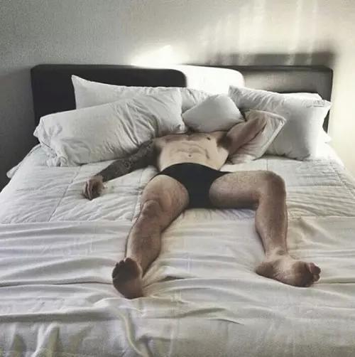xThomasJAustin's tweet photo. Buenas noches. #ThomasOff http://t.co/YlUSUDVrrC