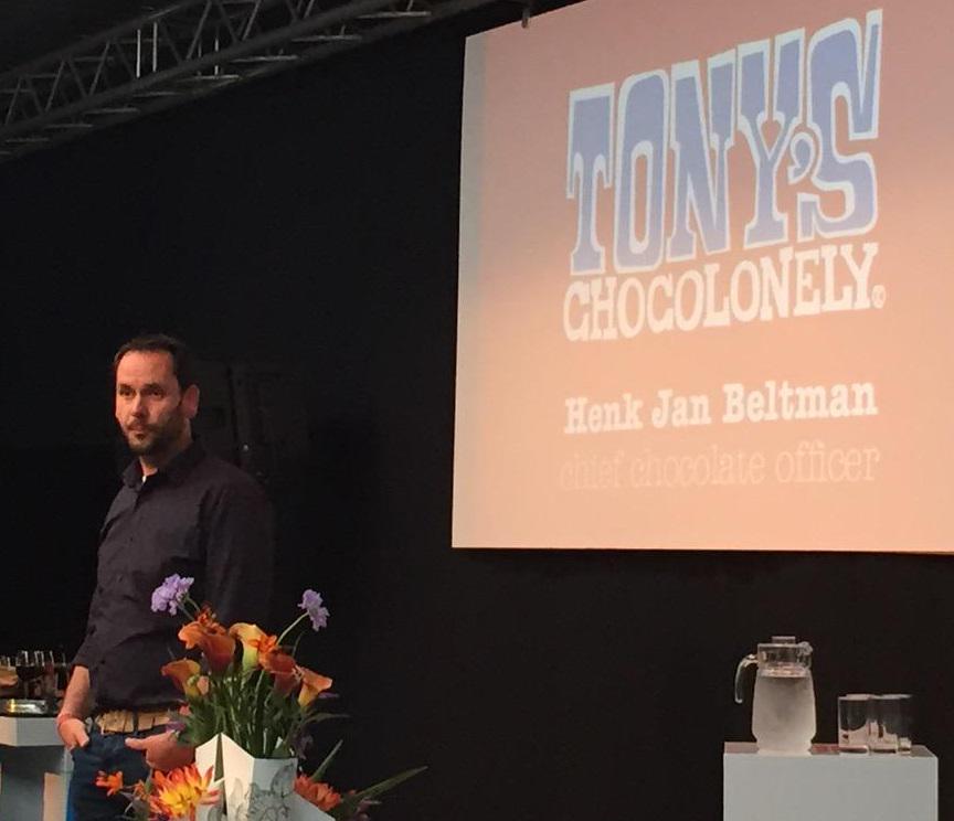 willemcammel's tweet photo. #10000kansen leuk verhaal @henkjan_nl -> TonysChocolonely en Sander Willems -> @heijmansnl @wihabo ism @HPGraphicArts http://t.co/gQcz9SQ8fq
