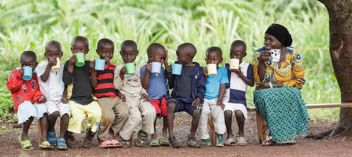 Looking for a way to teach your kids about issues like hunger &amp; poverty? Look no further: hefr.in/1FNK8TS