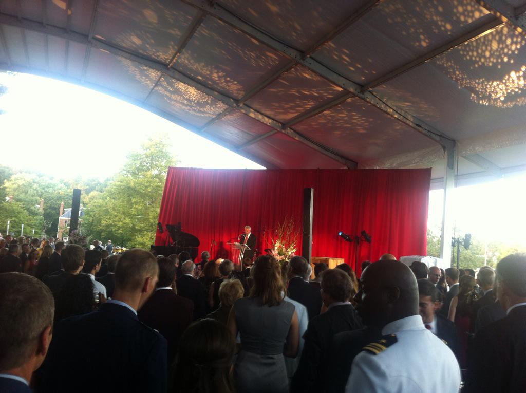 SwissEmbassyUSA tweet picture