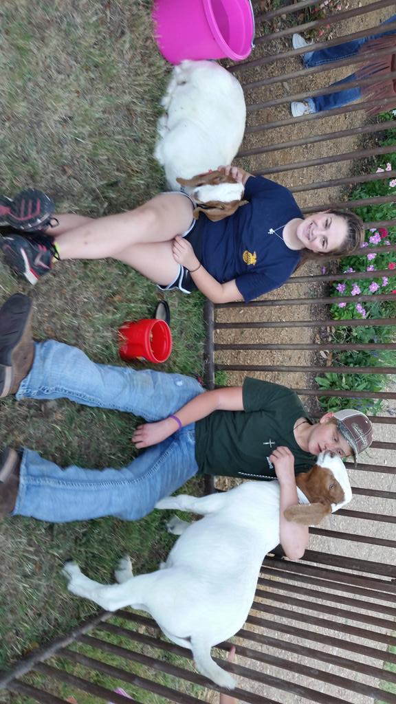 Carver_JG's tweet photo. @LISDAgBarn #marcusffa http://t.co/rfXfsmmCsQ