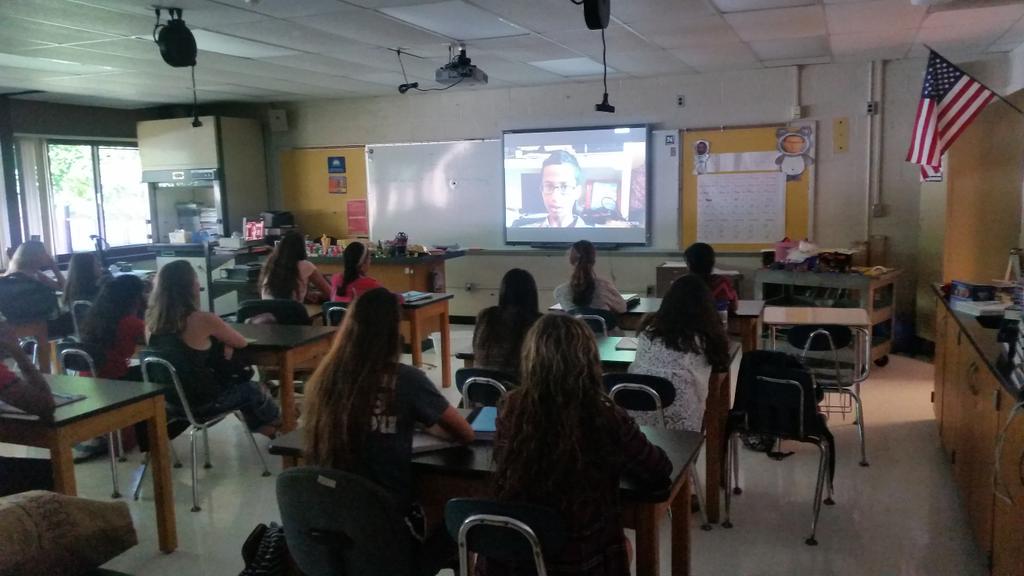 Hischakphysics's tweet photo. #Teach180 #APPhys1 #Day9 Discussed #AhmedMohamed before returning to our #BuggyLab & holding our board meeting. http://t.co/vcWSQoQgCG