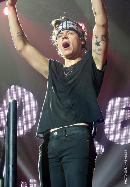 tmh harry (@thetmhstyles) on Twitter photo 