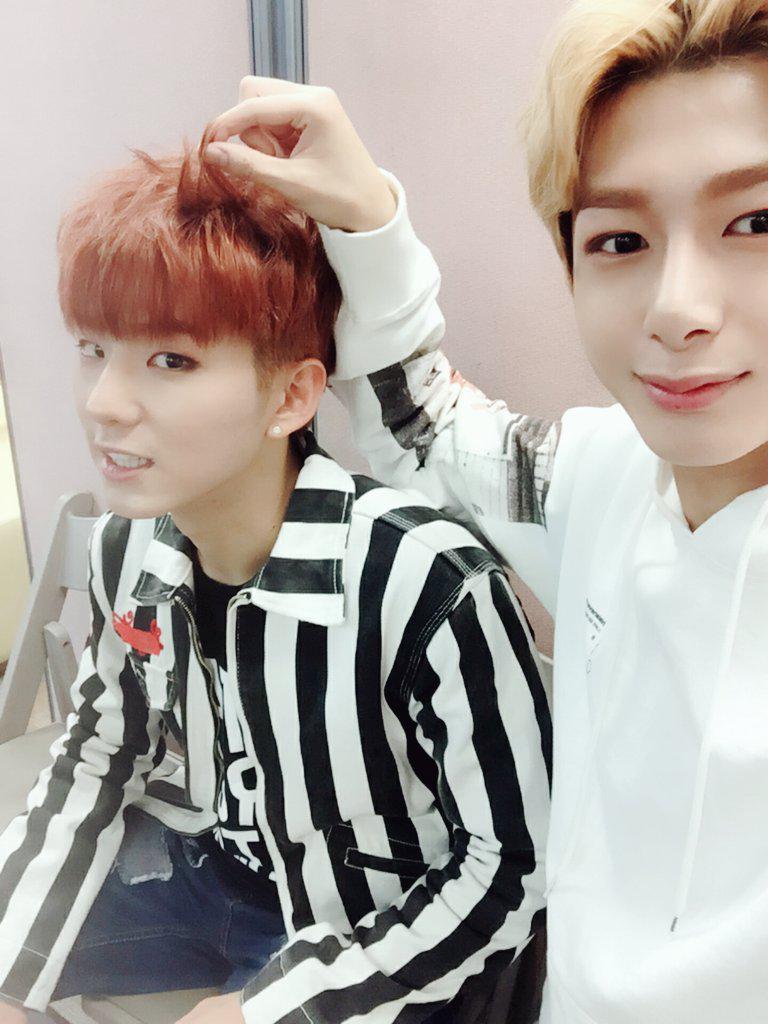 오늘자 몬스타엑스 엠카 대기실 | 인스티즈