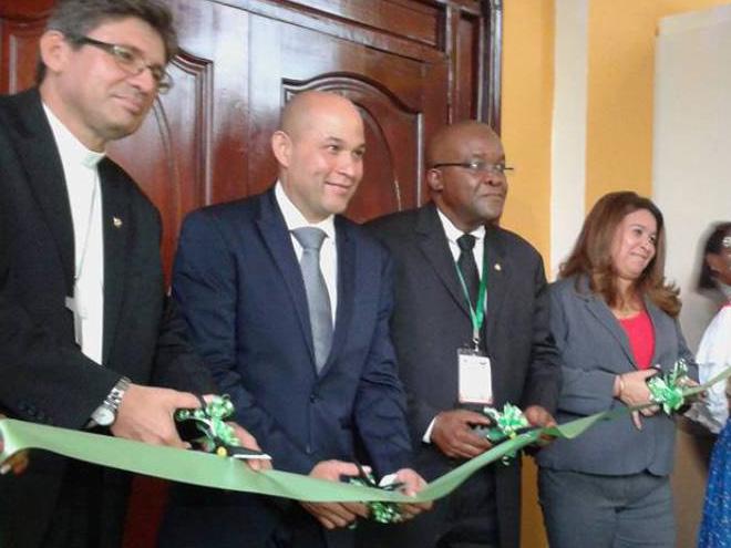 Grubeos's tweet photo. Cámara de Comercio inicia Expo Colón  @CONEPPanama @Oloyadika
@RuddyRodriguez9
Más info en  http://t.co/zrzZjUn2Bt http://t.co/Ll3qjTBqJq