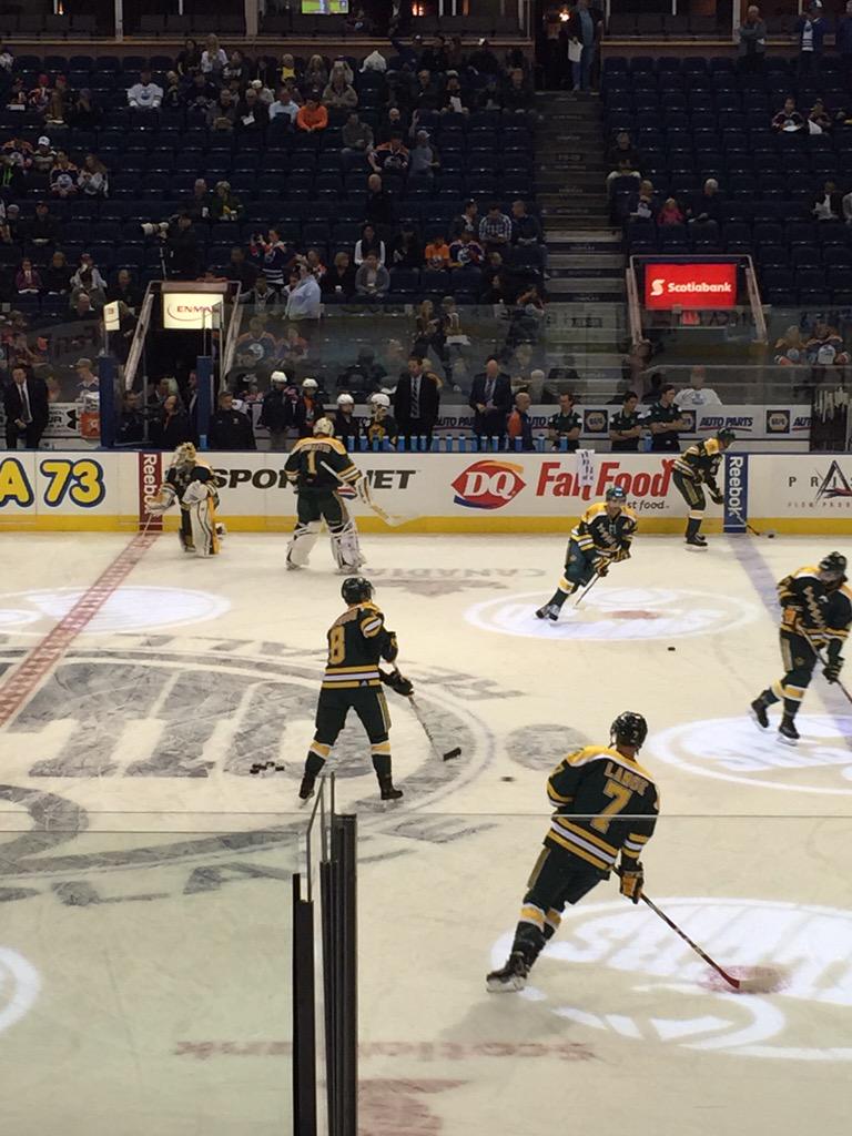 yakcity64's tweet photo. Rookie game tonight! @EdmontonOilers @GBHKY #wheuuu http://t.co/MftuChA0hC