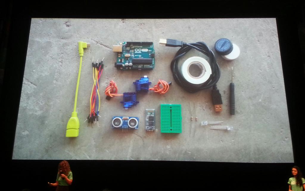 joinpursuit's tweet photo. Simple, affordable, and hackable hardware. @mozibot is changing how kids interact with tech #C4QDemoDay http://t.co/wxKFl90bu2