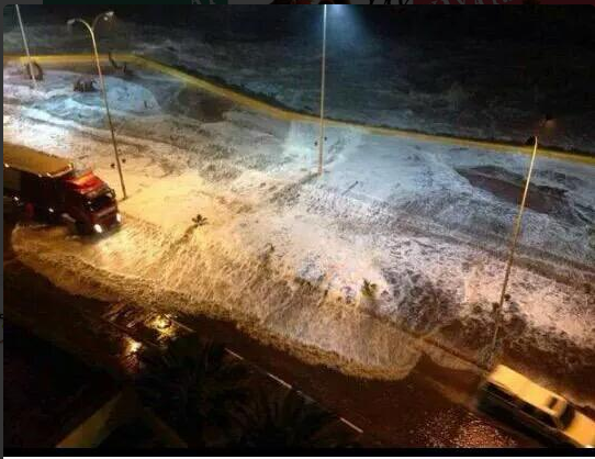 rvfradiopopular's tweet photo. OJO: Foto que se ocupa sobre Coquimbo: http://t.co/tpwX56QPg0 es de una marejada de Jul 2013 http://t.co/gCNL4rxSsu https://t.co/fKnc7b6ZJa