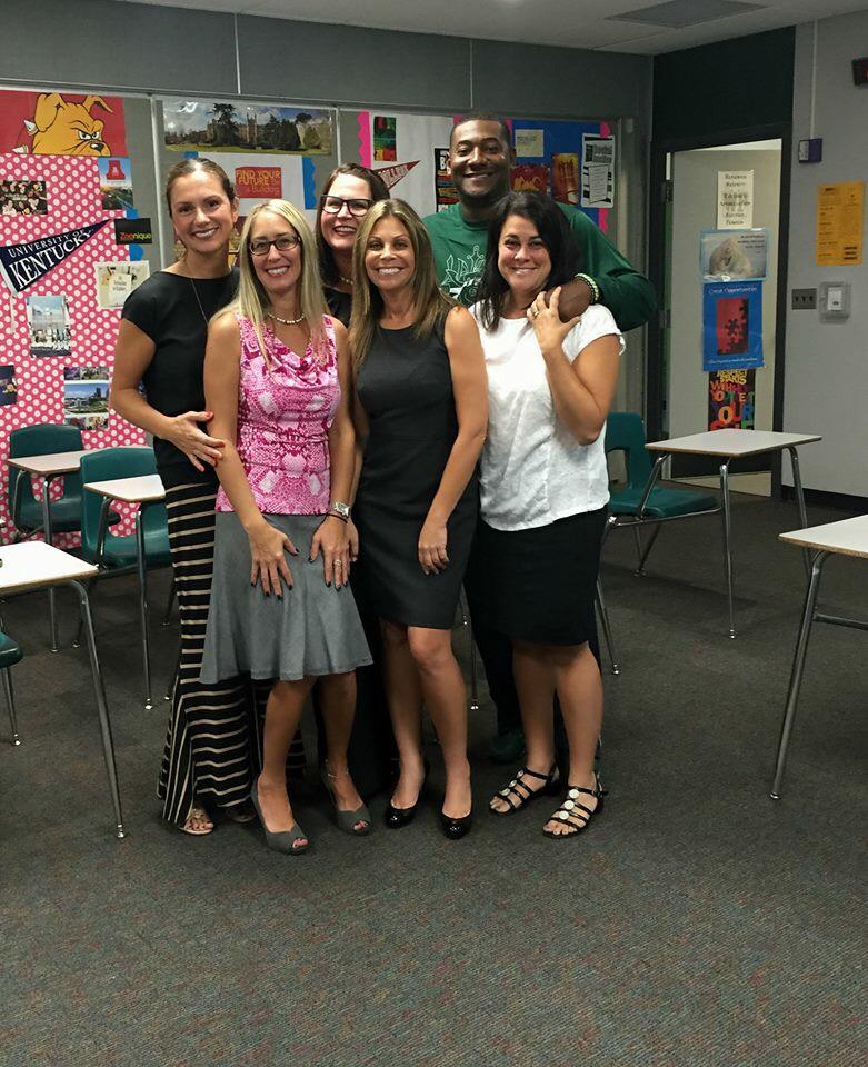 WBHS_DECA's tweet photo. WBHS Open House 2015 #onlywb #afterwbopens #lakernation http://t.co/oekEzNMhv1