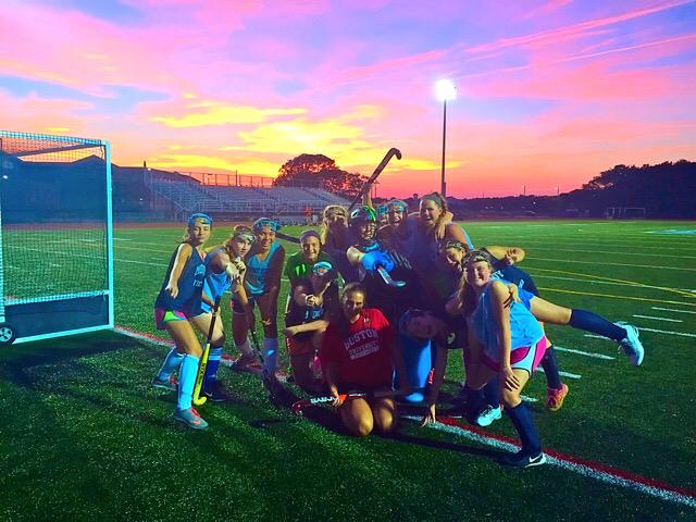 addie_weeks's tweet photo. Sunset sky pics are the key to a good practice and an even better game the next day, right?! #MRFH http://t.co/pJqrEbr2XL