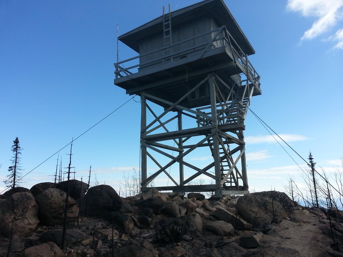 OkanoganComplex's tweet photo. @WaDNR fuel reduction treatment on Buck Mountain #goodnews lookout tower saved from #okanogancomplex #fire @OkaWenNF http://t.co/78n3NOMsve