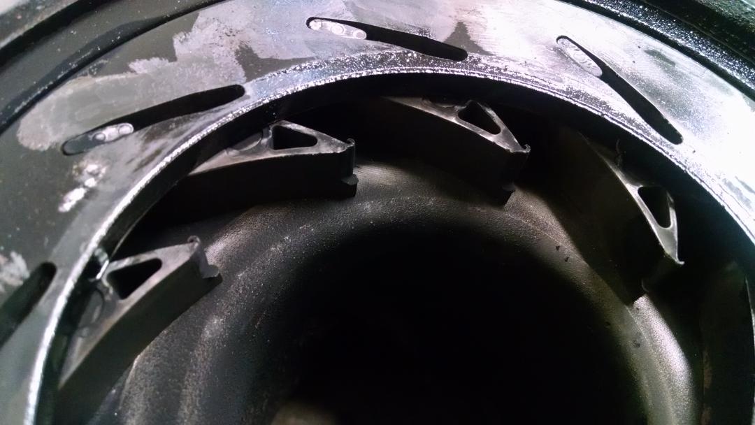AxisDesignanFab's tweet photo. I think these vanes are junk!! Haha http://t.co/BBcmTfSYmu