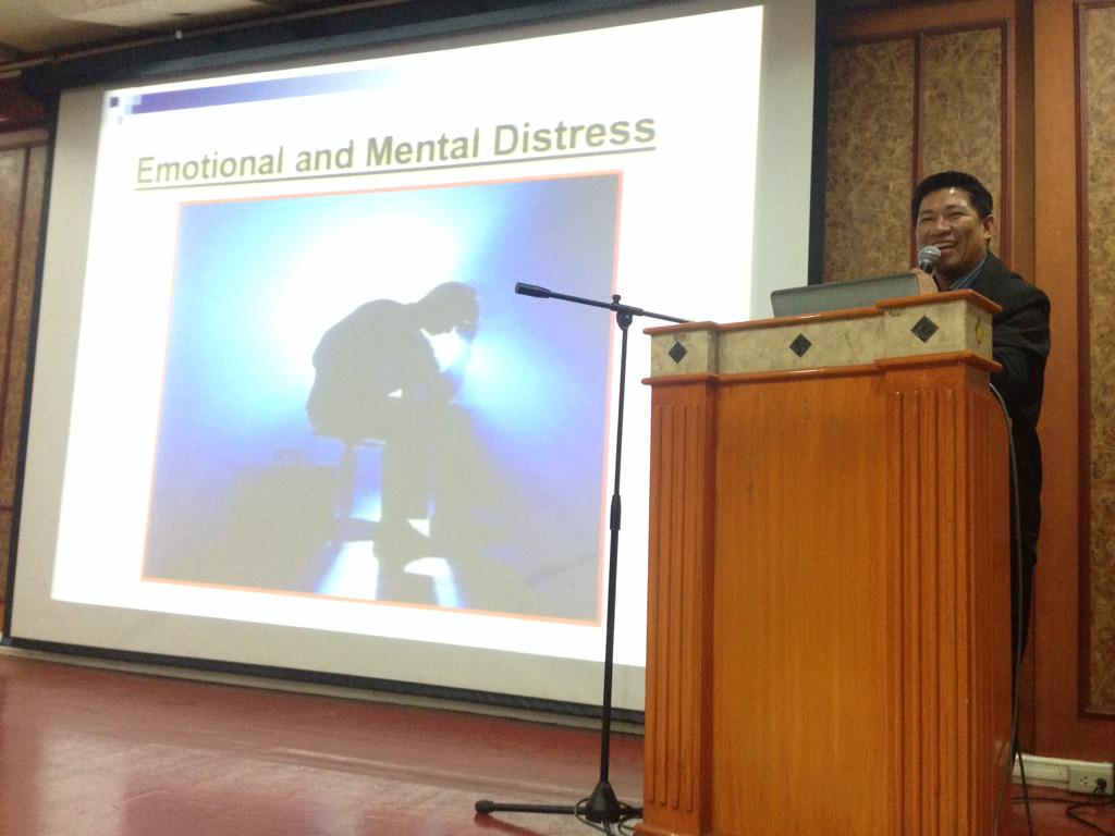 USTESC's tweet photo. SOCIAL AWARENESS FORUM
Talk from Bayanihan Youth for Peace

Join the forum now!

#SocialAwarenessWeek2015 http://t.co/s8sWB5gU8N