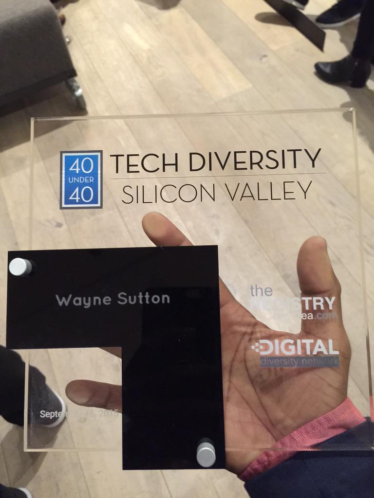 waynesutton's tweet image. I got an award #40Under40TechDivSV / #TechInclusion15