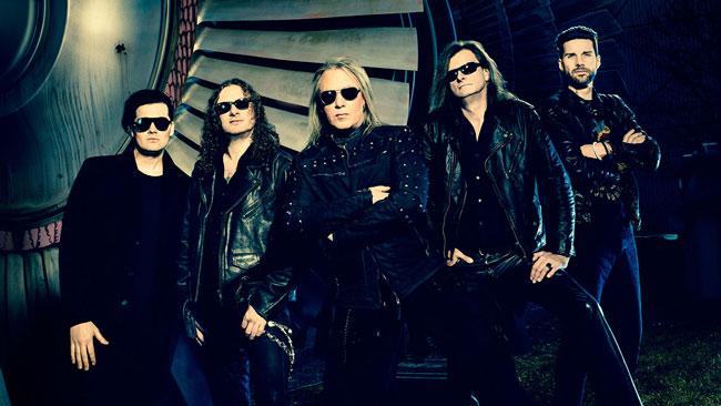 RollingStoneINA's tweet photo. Helloween Akan Konser Juga di Yogyakarta http://t.co/LOhJqTEACG http://t.co/rbOv735xgx
