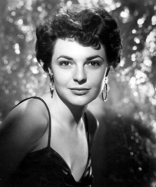 Happy birthday Anne Bancroft!
(September 17, 1931 - June 6, 2005) 