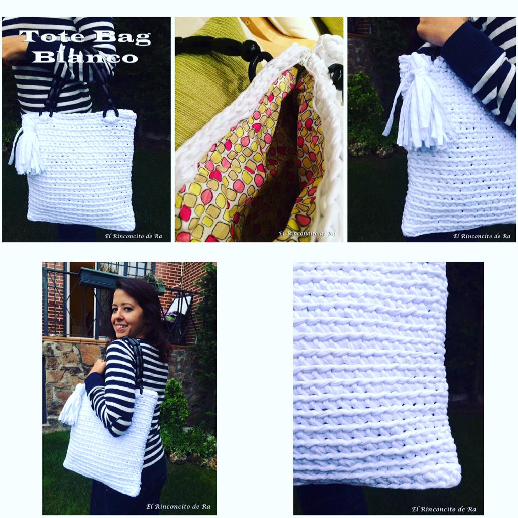 RinconcitodeRa's tweet photo. Tote Bag Blanco... Precioso! http://t.co/J56TF6ZHiZ #elrinconcitodera #totebag #ganchilloxxl #crochet #trapillo #diy http://t.co/51V8Ry9P2N