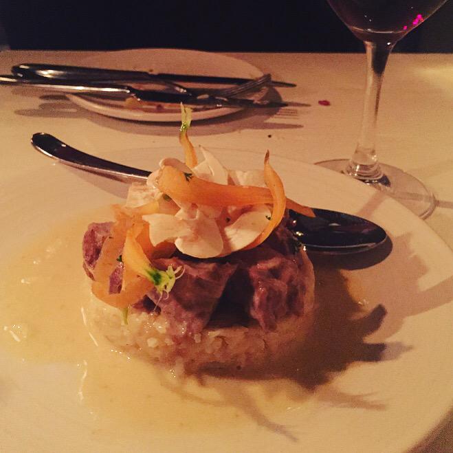 EtenMetMara's tweet photo. Franse tapa's. Ik vond dat best wel stom klinken. Maar bij het nieuwe The French Connection in Amsterdam werkt het. http://t.co/Sbx4ueE522