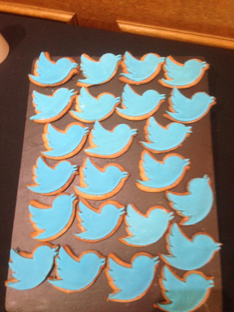 Meldurrans's tweet photo. @wibbsalex Thank you for lovely gluten free biscuits for @TheEMAproject @SouthLodgeHotel #talented @ExclusivePeople http://t.co/W69DDOErGf