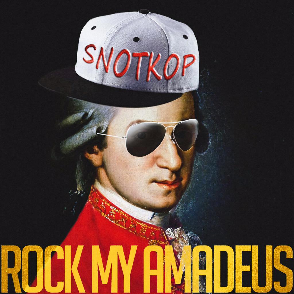 SelectMusiek's tweet photo. Mal oor @Snotkop_Henning se "Rock my Amadeus" se video- nog n 1ste!!  http://t.co/wfskVn1MsQ @AfrikaansM @huisgenoot http://t.co/OROTDWrrBZ