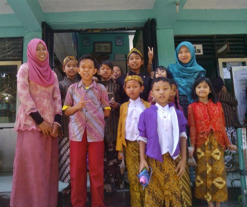 upikandini's tweet photo. Terimakasih sudah menerima ibu apa adanya nak :) http://t.co/J9NhCv8zNY