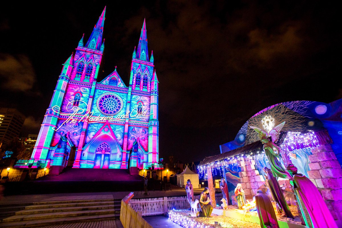 agbevents's tweet photo. @LightsofChrstms 2015 is shaping up! Will be as spectacular as last year! 10-25 Dec, St Mary's Cathedral, from 7:30pm http://t.co/DXkk4EEwbc
