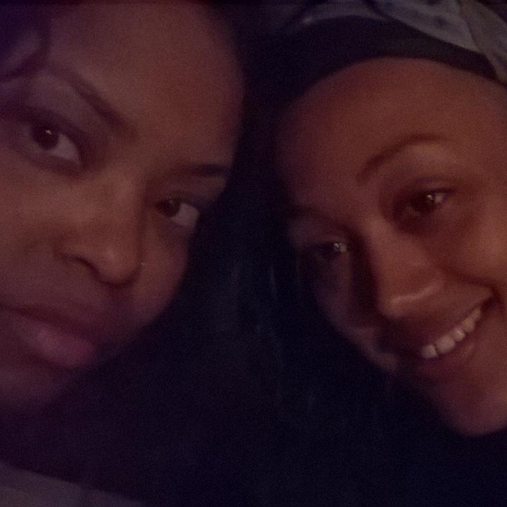 _harlems_child's tweet photo. D.C. nights! #bohemiancaverns! π #poetsbelike π @MsJoaquin428 http://t.co/n64F4duoeL