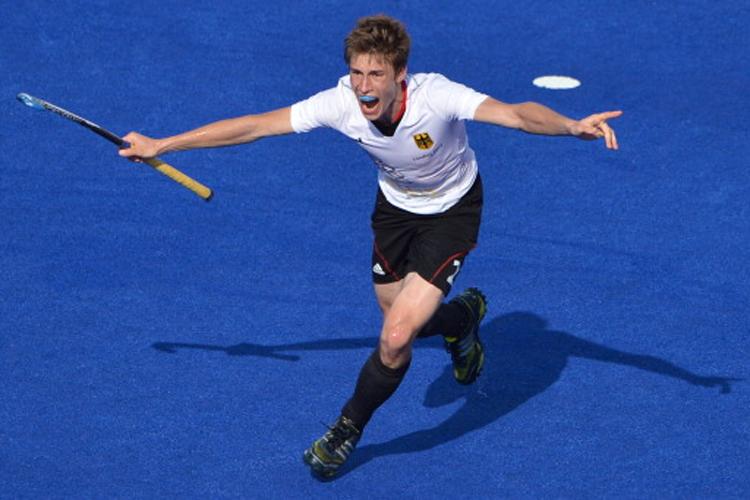 News18Sports's tweet photo. #HILAuction: #FlorianFuchs' $96000 bid upstages #Sardar's $58000 http://t.co/HyjuKKoNaH I reports @jaspreet_sahni http://t.co/4WyNJVD3b5