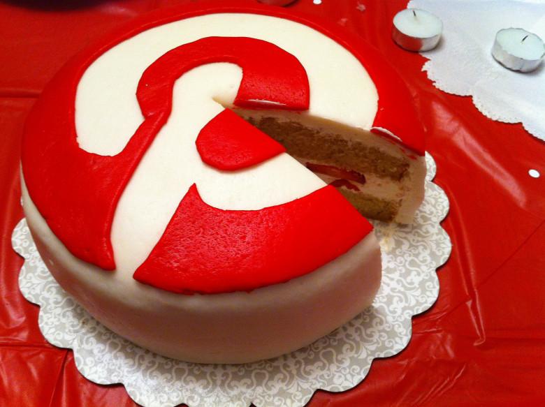 VentureBeat's tweet image. Pinterest finally shares its size: 100M monthly active users and counting wp.me/p5hvhT-7zxz by @thekenyeung